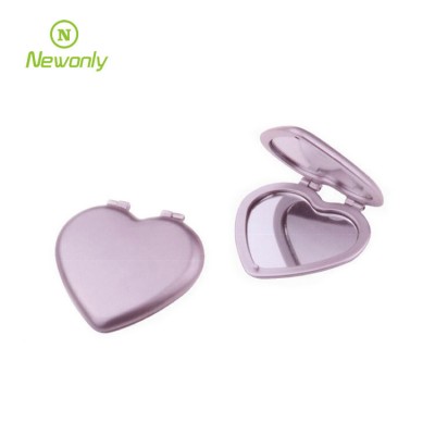 Wholesales heart shape silver color plastic portable makeup mirror